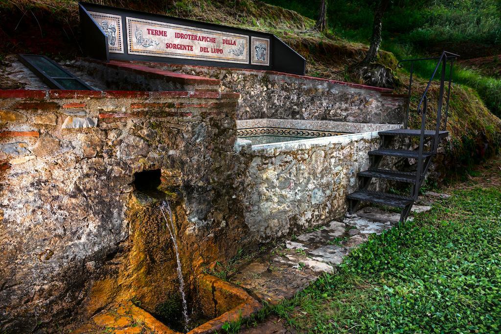 Castello Di Mammoli Hostal Mastiano Exterior foto